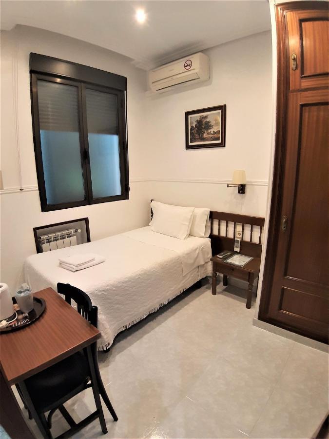 Hostal Dulcinea 마드리드 외부 사진