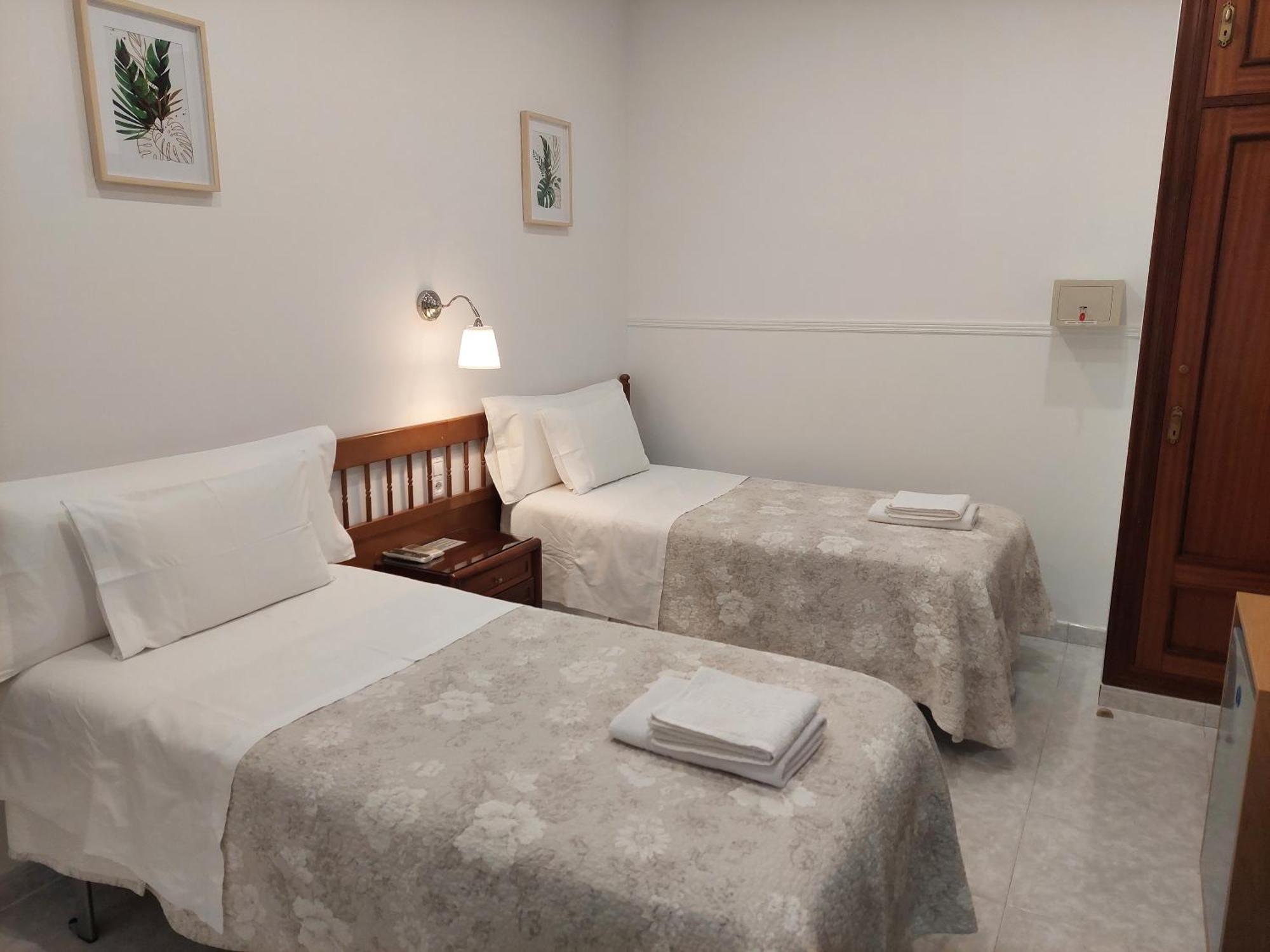 Hostal Dulcinea 마드리드 외부 사진
